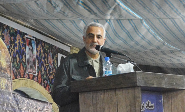 گزارش تصویری از حضور حاج قاسم در اولین سالروز شهادت سردار الله‌دادی