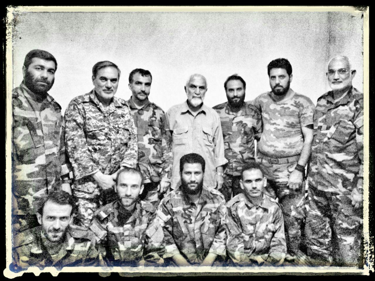 گزارشی خواندنی از دیدار خانواده شهید همدانی با خانواده شهیدمدافع حرم گزارشی خواندنی از دیدار خانواده شهید همدانی با خانواده شهیدمدافع حرم