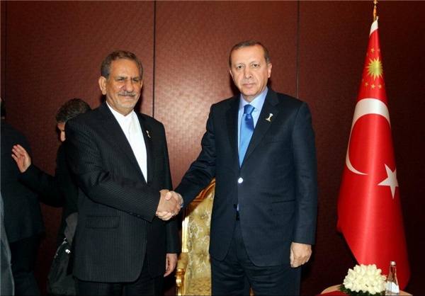 تنش در دیدار جهانگیری با اردوغان+عکس