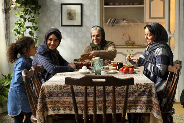 آشنایی با ۲۸ فیلم بخش مسابقه فیلم فجر ۳۵/ رقابت داغ سینما آغاز شد