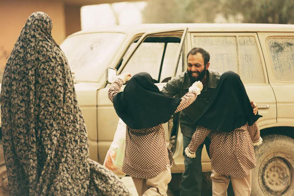 آشنایی با ۲۸ فیلم بخش مسابقه فیلم فجر ۳۵/ رقابت داغ سینما آغاز شد