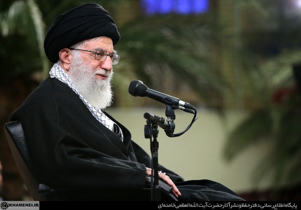 در چالش اقتصادی بعضی اشتباه کردند و اظهار ضعف کردند در چالش اقتصادی بعضی اشتباه کردند و اظهار ضعف کردند