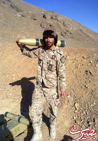 حسین مشوق من در حفظ کل قرآن بود / لباس شهادتی که به جای رخت دامادی به تن کرد حسین مشوق من در حفظ کل قرآن بود / لباس شهادتی که به جای رخت دامادی به تن کرد