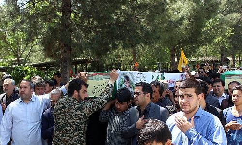 پیکر دو تن از شهدای لشگر سلحشور فاطمیون