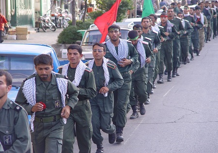 كاروان دوی امدادی از استان اصفهان رهسپار حرم مطهر امام(ره) میشود كاروان دوی امدادی از استان اصفهان رهسپار حرم مطهر امام(ره) میشود