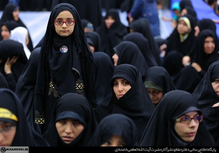 شرح یک دیدار به‌ روایت خانواده شهدای مدافع حرم/ کودکانی که آقا را «بابا» صدا می‌کردند