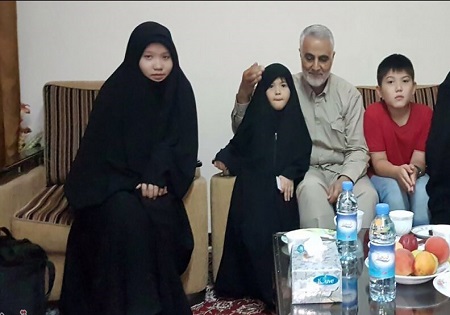 فاطمیون خاک مظلومیت از چهره افغانستانی‌ها زدود