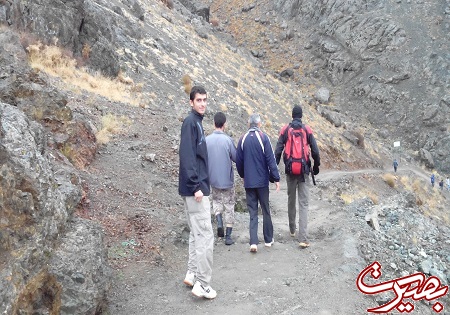 عباس نمونه تمام عیار یک جوان مومن و انقلابی بود عباس نمونه تمام عیار یک جوان مومن و انقلابی بود