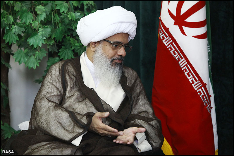 ابزارآلات موسیقی و برخی اشعار مداحان نشانه نفوذ دشمن در عزاداری هاست ابزارآلات موسیقی و برخی اشعار مداحان نشانه نفوذ دشمن در عزاداری هاست