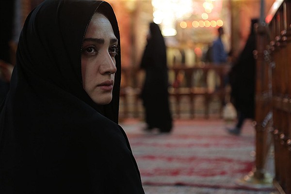 هیهات: نمایش قصه عشق و دلدادگی به امام حسین (ع)