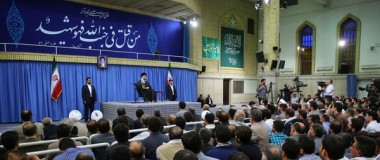 نماهنگ دیدار خانواده شهدای منا با رهبر معظم انقلاب