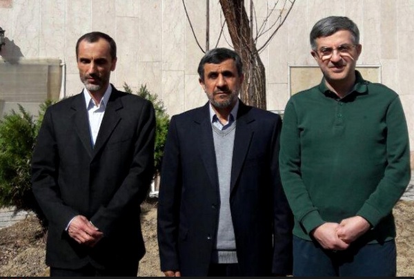بود و نمود جریان احمدی نژاد