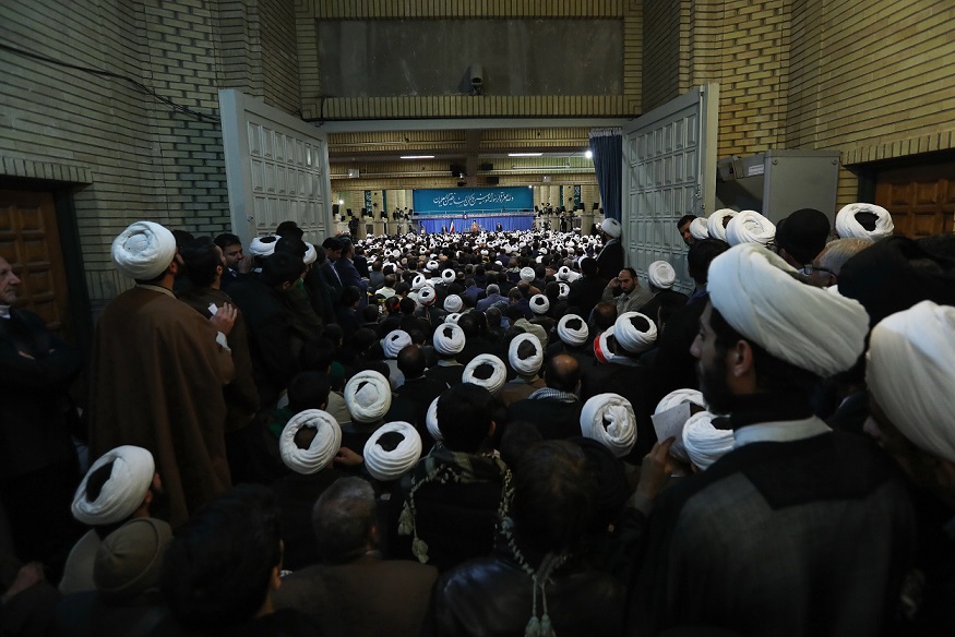زخم مشکلات کشور را درمان کنیم/مطالبات صادقانه و بحق مردم از حرکات تخریب گرانه یک گروه جداست/آمریکا و رژیم صهیونیستی، یک دولت خلیج فارس و منافقین قضایای اخیر را سازمان دادند زخم مشکلات کشور را درمان کنیم/مطالبات صادقانه و بحق مردم از حرکات تخریب گرانه یک گروه جداست/آمریکا و رژیم صهیونیستی، یک دولت خلیج فارس و منافقین قضایای اخیر را سازمان دادند