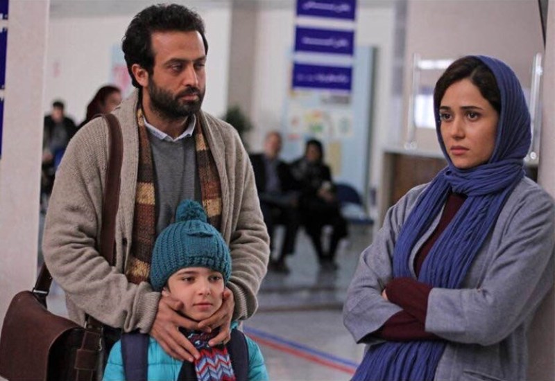 فیلم های اجتماعی شخصی سازی شده اند/در ایران به دلیل کثرت نهادها و به دلیل پایین بودن تولید خیلی ها وارد تولید فیلم می شوند فیلم های اجتماعی شخصی سازی شده اند/در ایران به دلیل کثرت نهادها و به دلیل پایین بودن تولید خیلی ها وارد تولید فیلم می شوند