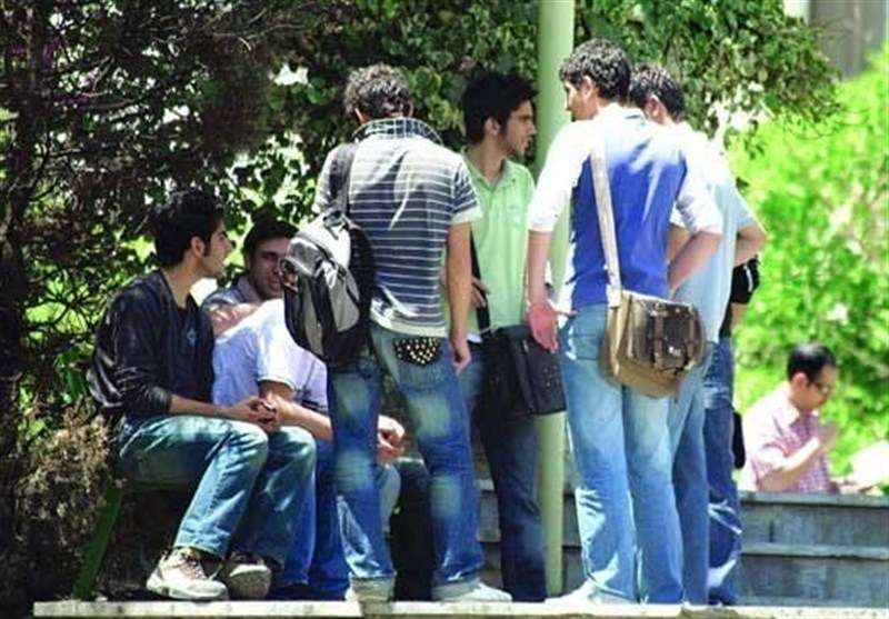 مهندسی فرهنگی پیش نیاز حل بحران بیکاری دانش آموختگان