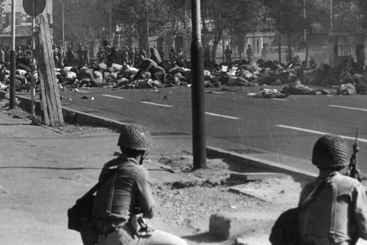 السابقونی که ما نشناختیم در صبح جمعه ای انقلابی السابقونی که ما نشناختیم در صبح جمعه ای انقلابی