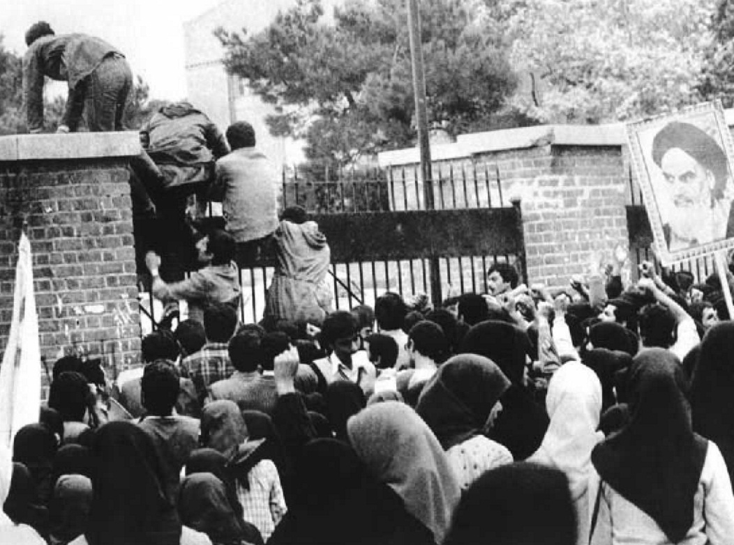 دلایل و پیامدهای تسخیر لانه جاسوسی آمریکا دلایل و پیامدهای تسخیر لانه جاسوسی آمریکا