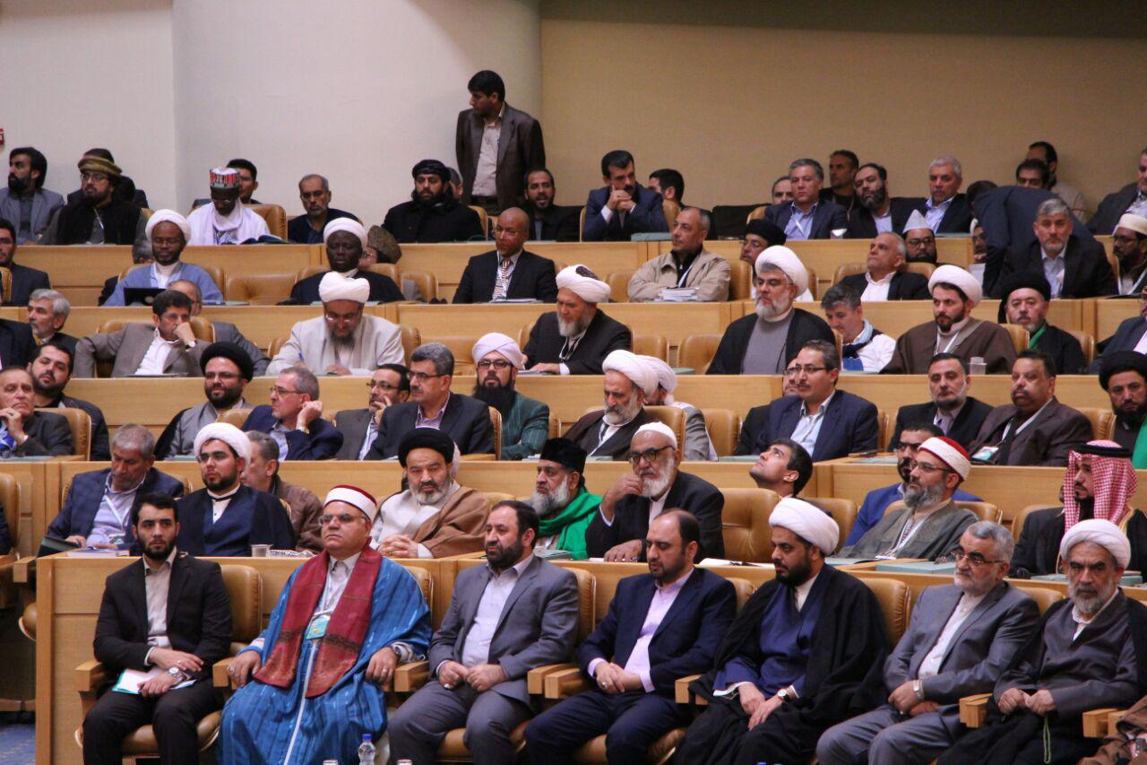 محبت به اهلبیت رمز اتحاد علیه تکفیرگرایی محبت به اهلبیت رمز اتحاد علیه تکفیرگرایی
