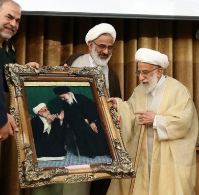 پاسداشت چهل سال مجاهدت آیتالله جنتی پاسداشت چهل سال مجاهدت آیتالله جنتی