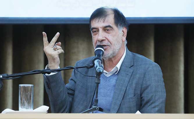 طی چهل سال 120 کشور جهان را پشت سر گذاشتیم طی چهل سال 120 کشور جهان را پشت سر گذاشتیم