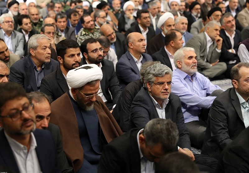 کدام چهره‌های اصلاح‌طلب در جلسه اخیر مسئولان با رهبر انقلاب حضور داشتند