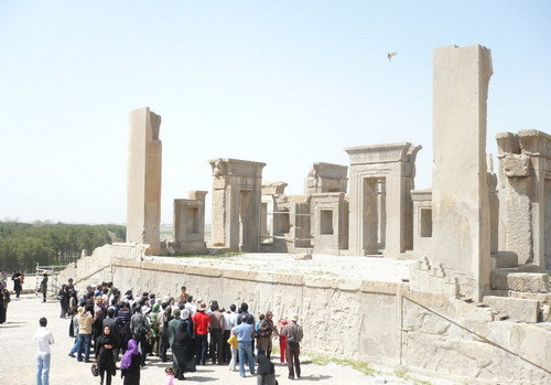 دلایل و اهداف سفر عراقی ها به ایران