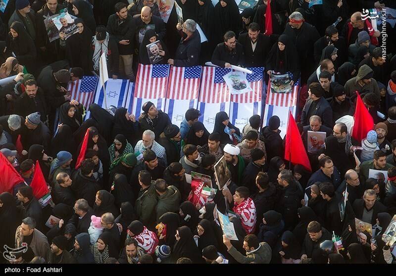 هدیه مردم تهران به سربازان آمریکایی