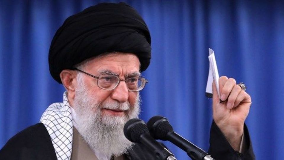 دستور رهبر انقلاب بعد از اطلاع از خطای انسانی / صادقانه و صریح با مردم مطرح کنید دستور رهبر انقلاب بعد از اطلاع از خطای انسانی / صادقانه و صریح با مردم مطرح کنید