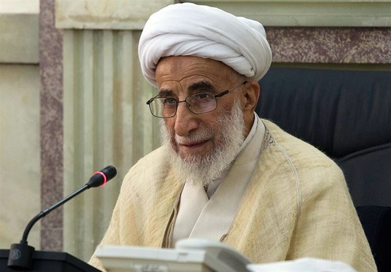 کنایه آیتالله جنتی به تحریم شدن از سوی آمریکا: دیگر نمیتوانیم به جشنهای کریسمس آمریکا برویم! کنایه آیتالله جنتی به تحریم شدن از سوی آمریکا: دیگر نمیتوانیم به جشنهای کریسمس آمریکا برویم!
