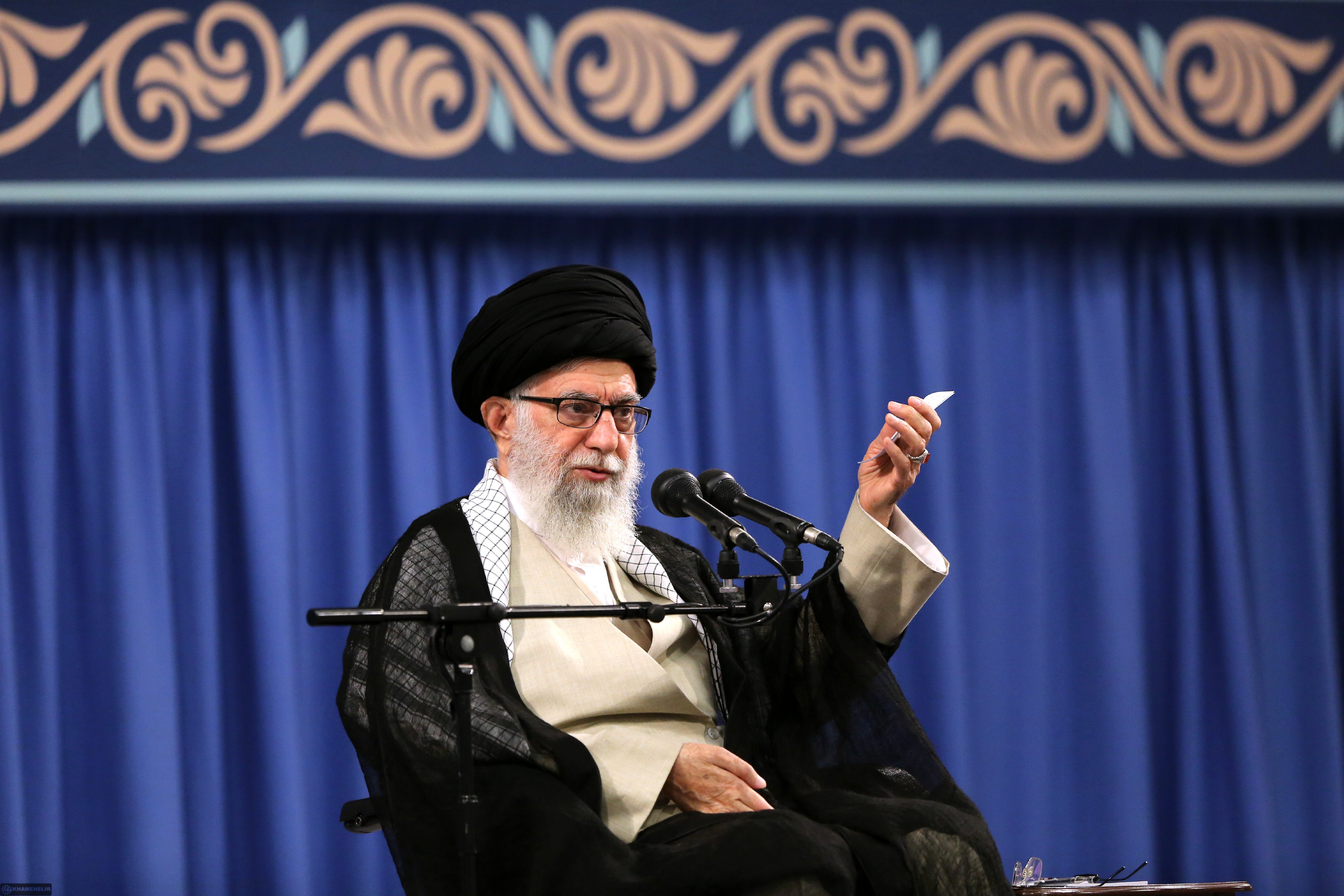 دزدی دریایی انگلیس خبیث بی جواب نخواهد ماند دزدی دریایی انگلیس خبیث بی جواب نخواهد ماند