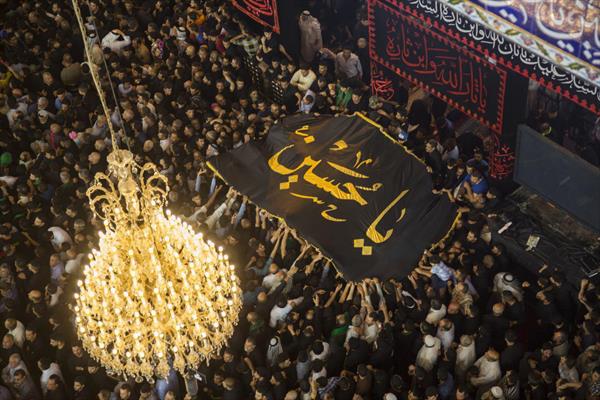 هشدار پایگاه امریکایی درباره الگوگیری مردم ایران از «امام حسین» هشدار پایگاه امریکایی درباره الگوگیری مردم ایران از «امام حسین»