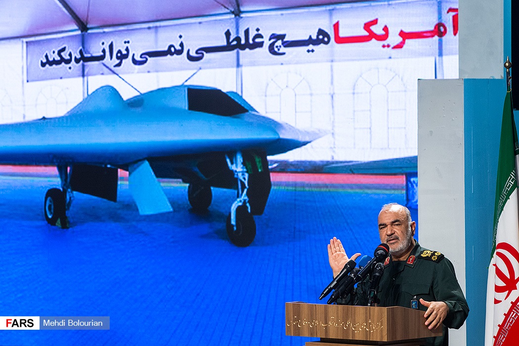سرزمین دشمن متجاوز را میدان اصلی جنگ میکنیم سرزمین دشمن متجاوز را میدان اصلی جنگ میکنیم