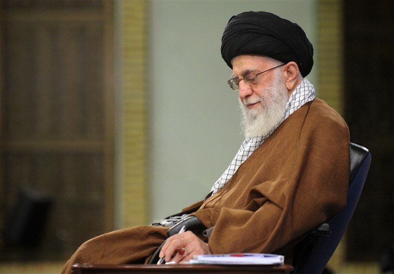 با نعمت نماز میتوانیم بهجت و نشاط را نصیب جامعه سازیم با نعمت نماز میتوانیم بهجت و نشاط را نصیب جامعه سازیم