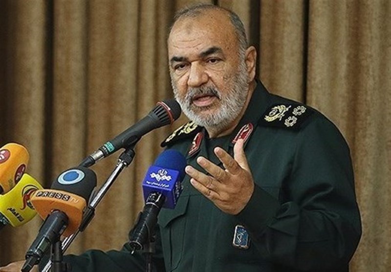 سردار سلامی در همدان: بسیج قلب شورانگیز احساسات انقلاب است؛ ما در حال عبور از تحریمها هستیم سردار سلامی در همدان: بسیج قلب شورانگیز احساسات انقلاب است؛ ما در حال عبور از تحریمها هستیم