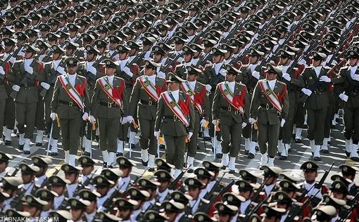 ارتش و جایگاه آن در جمهوری اسلامی ایران ارتش و جایگاه آن در جمهوری اسلامی ایران