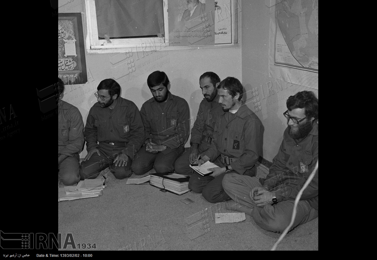 پاسدار انقلاب، حافظ ایران، خادم ملت پاسدار انقلاب، حافظ ایران، خادم ملت