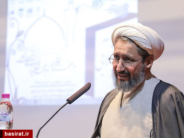 عملکرد ایالات متحده آمریکا در مقابل ایران زمینه نابودیاش را فراهم میکند عملکرد ایالات متحده آمریکا در مقابل ایران زمینه نابودیاش را فراهم میکند