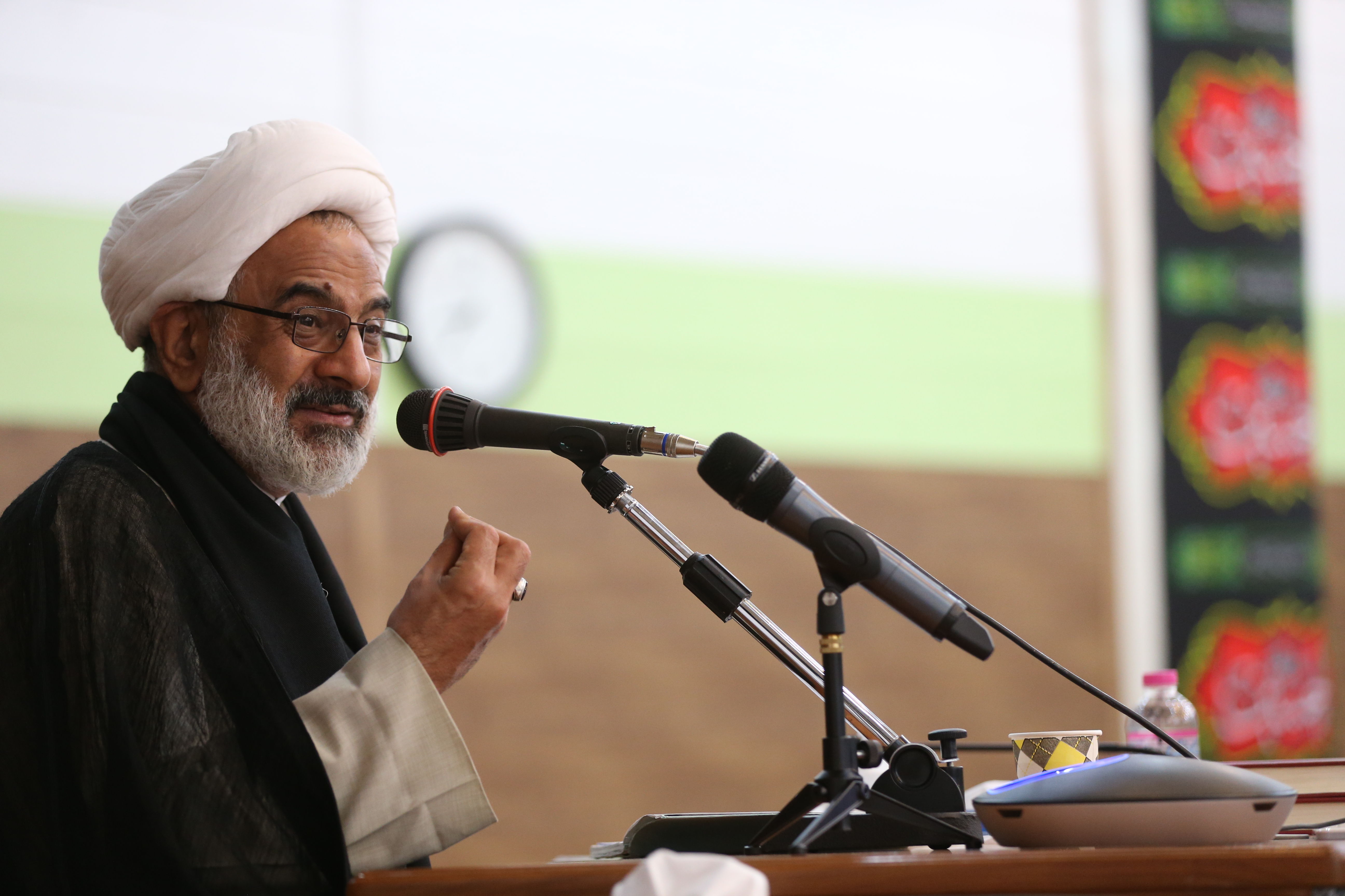 تکلیفگرایی از درسهای مهم عاشوراست تکلیفگرایی از درسهای مهم عاشوراست