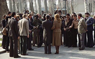 قطب نما 215 / توهمات شاهانه