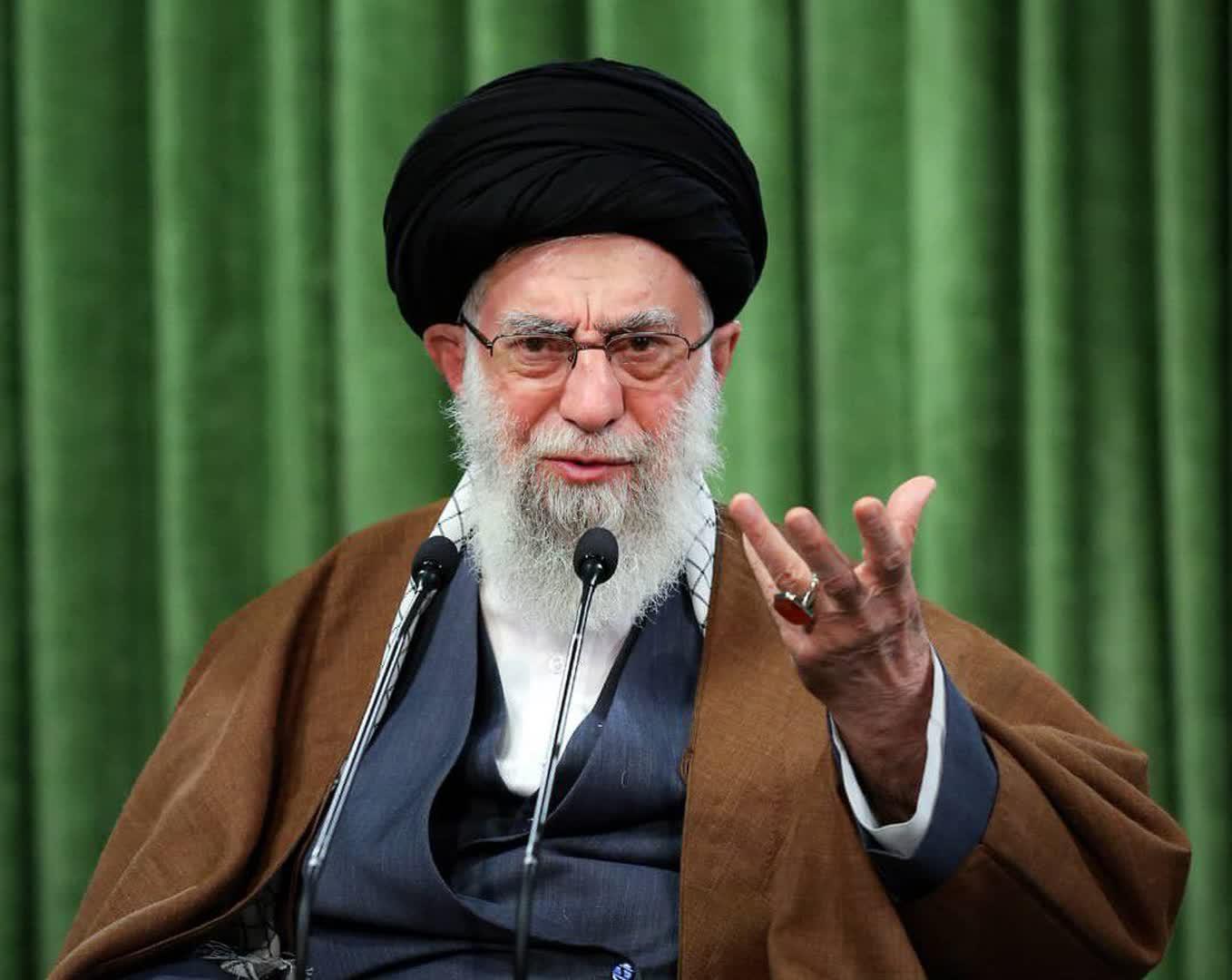 مجموعه کلیپ های قطب نما