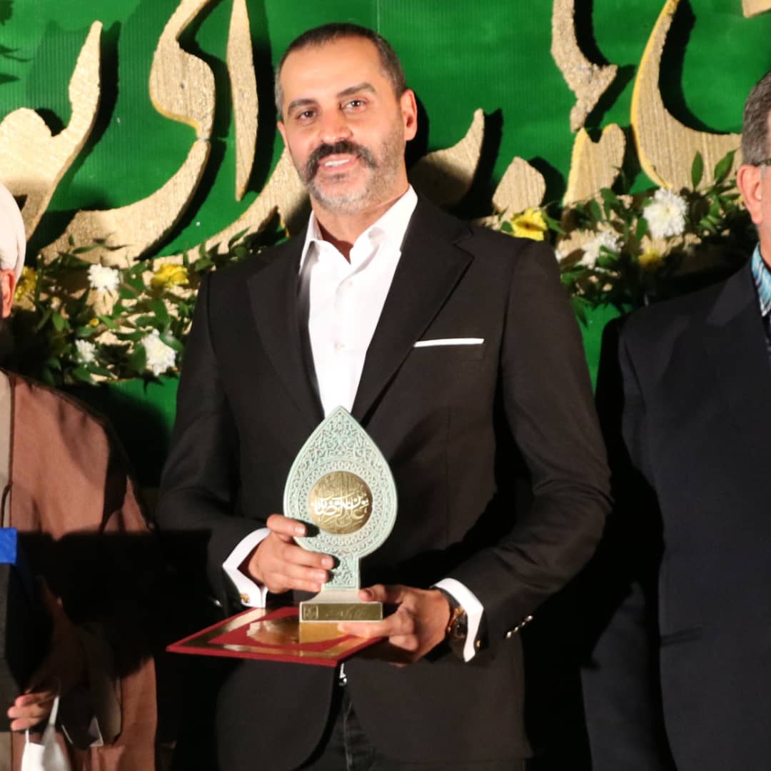 دبیرخانه کشوری بنیاد ملی کرامت در مشهد افتتاح شد. دبیرخانه کشوری بنیاد ملی کرامت در مشهد افتتاح شد.