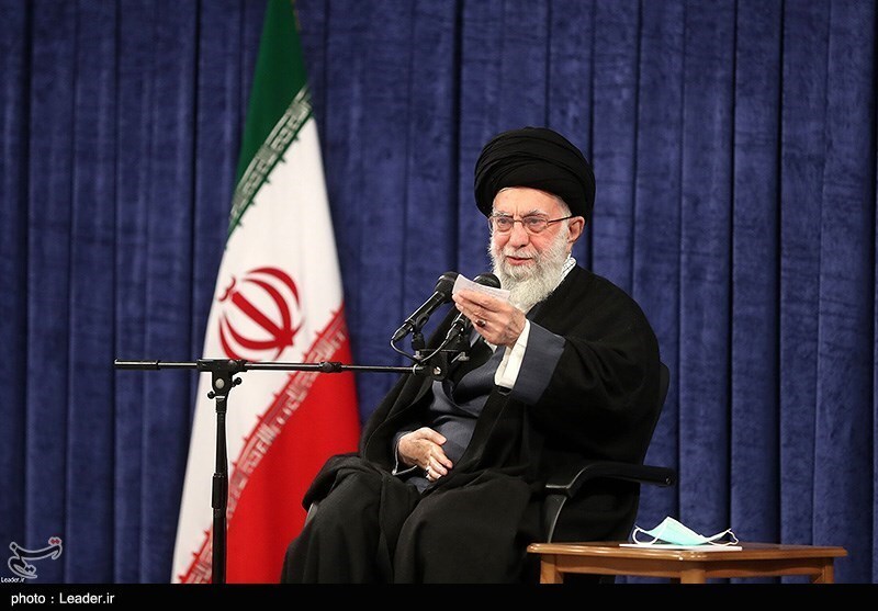 جمعی از اقشار مختلف بانوان با رهبر معظم انقلاب دیدار کردند جمعی از اقشار مختلف بانوان با رهبر معظم انقلاب دیدار کردند