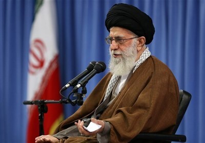 ۴ ویژگی مکتب حسینی در کلام رهبر انقلاب