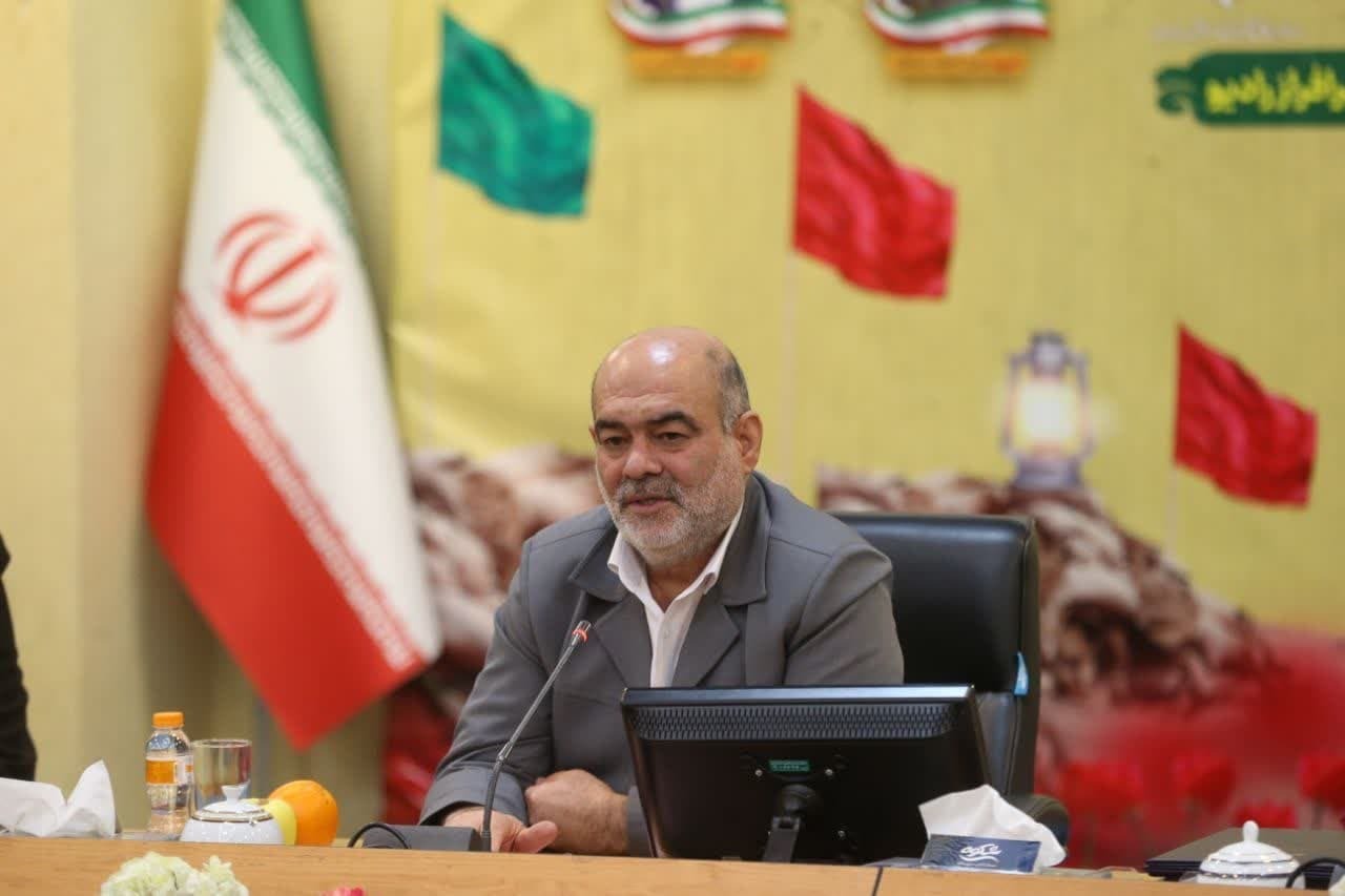 معاون صدا در مراسم آیین تکریم خانواده شهدا و جانبازان سرافراز رادیو مطرح کرد:ترویج فرهنگ ایثار و شهادت رسالت رادیو است معاون صدا در مراسم آیین تکریم خانواده شهدا و جانبازان سرافراز رادیو مطرح کرد:ترویج فرهنگ ایثار و شهادت رسالت رادیو است