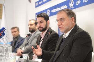 فضائلی:
فعالیت‌های رسانه‌ای رهبر انقلاب متوقف نخواهد شد
