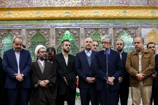حداد عادل: مردمی شدن انقلاب نتیجه خدایی بودن انقلاب بود