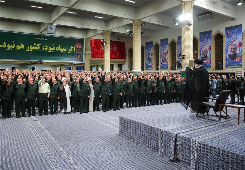 رهبر انقلاب: یکی از بخشهای مهم فعالیت دشمن مخدوش کردن چهره سپاه است رهبر انقلاب: یکی از بخشهای مهم فعالیت دشمن مخدوش کردن چهره سپاه است
