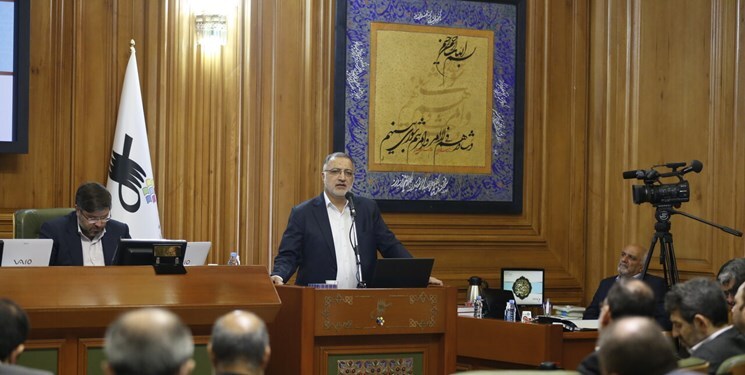 زاکانی: بیش از ۹۰ درصد مدیران شهرداری از داخل انتخاب شدند زاکانی: بیش از ۹۰ درصد مدیران شهرداری از داخل انتخاب شدند