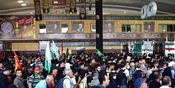 سردار رادان: ۴ میلیون زائر اربعین از مرزهای ششگانه کشور خارج شدند سردار رادان: ۴ میلیون زائر اربعین از مرزهای ششگانه کشور خارج شدند