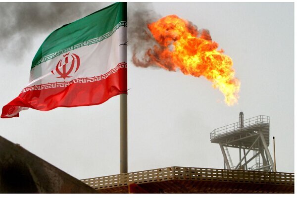 افزایش ۴۳ درصدی درآمدهای نفتی در سال گذشته افزایش ۴۳ درصدی درآمدهای نفتی در سال گذشته